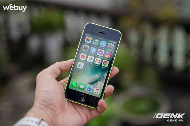 2021 rồi, muốn mua iPhone 5C cũng mất gần 1 triệu, liệu có đáng không?
