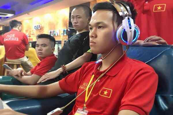 Chim Sẻ Đi Nắng lên tiếng về vụ mất fanpage 1,3 triệu followers, tiết lộ những chi tiết trong bản hợp đồng không thể chấp nhận - Ảnh 2. Chim Sẻ Đi Nắng lên tiếng về vụ mất fanpage 1,3 triệu followers, tiết lộ những chi tiết trong bản hợp đồng không thể chấp nhận - Ảnh 2.