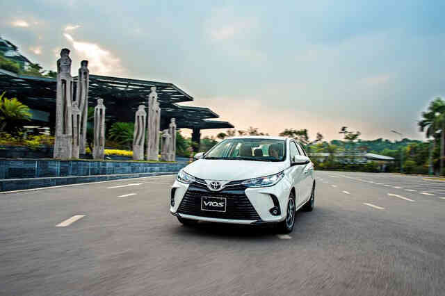 Toyota Vios hỗ trợ lệ phí trước bạ đến 30 triệu đồng - Ảnh 3. Toyota Vios hỗ trợ lệ phí trước bạ đến 30 triệu đồng - Ảnh 3.