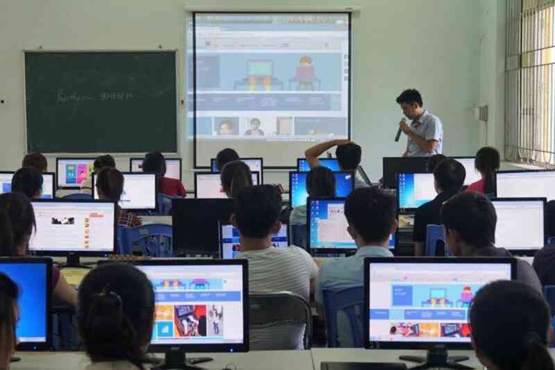 Đề xuất bỏ chứng chỉ tin học khi tuyển dụng công chức, viên chức