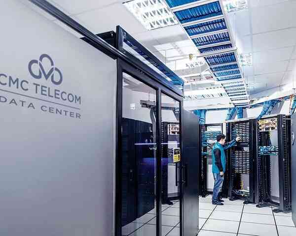 'Làm việc tại nhà, không lo về giá' cùng CMC Telecom