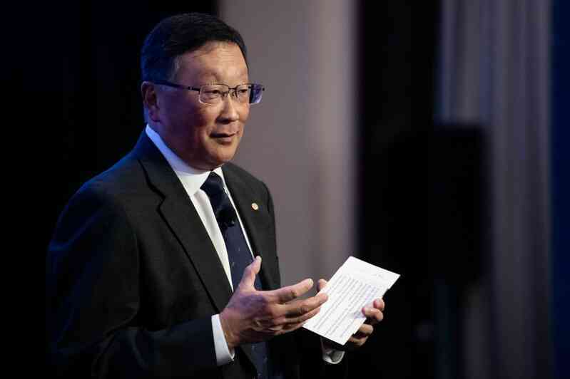 CEO BlackBerry thừa nhận thời gian phục hồi lâu hơn dự tính