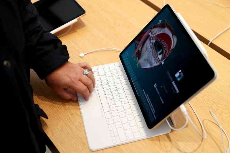 Apple phát triển iPad Pro sạc không dây đầu tiên