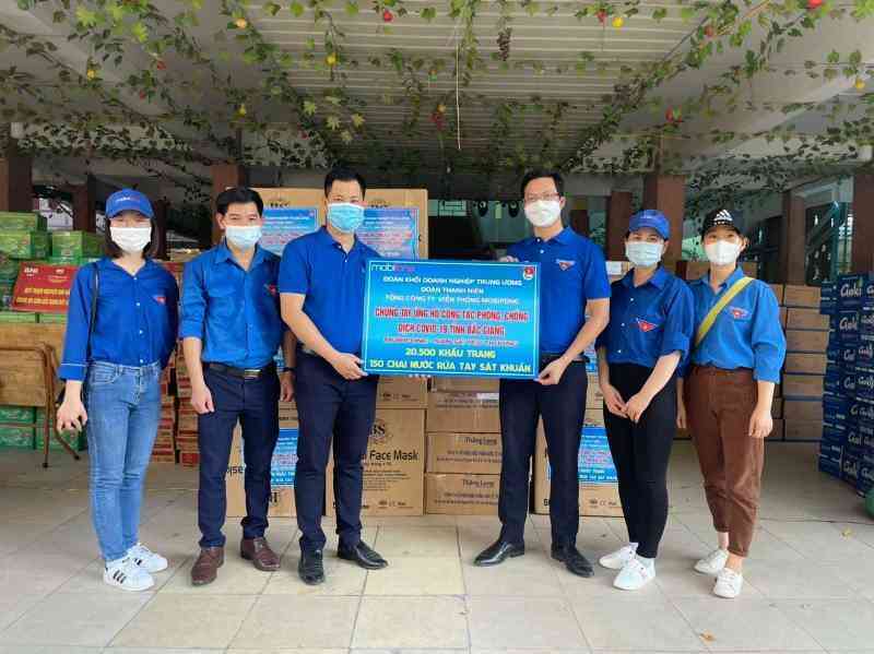 MobiFone đóng góp 200 tỷ đồng vào quỹ vắc-xin phòng Covid-19, chung tay đẩy lùi dịch bệnh