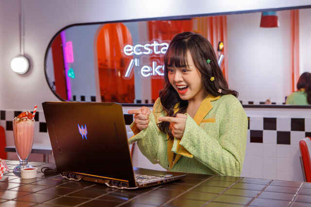 Laptop gaming Predator Helios 300: Nâng cấp tối đa, sẵn sàng bứt phá