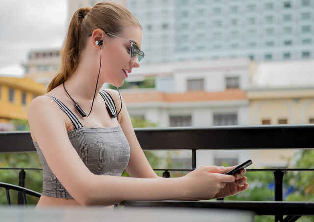 Trợ giá mùa dịch – giảm kịch sàn tới 70% các mẫu tai nghe Bluetooth Partron trên Shopee - Ảnh 4.