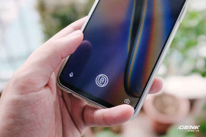 Đánh giá OnePlus Nord CE 5G: Nâng cấp hình ảnh và hiệu năng, camera tạm ổn nhưng lại trở về với loa đơn - Ảnh 8. Đánh giá OnePlus Nord CE 5G: Nâng cấp hình ảnh và hiệu năng, camera tạm ổn nhưng lại trở về với loa đơn - Ảnh 8.