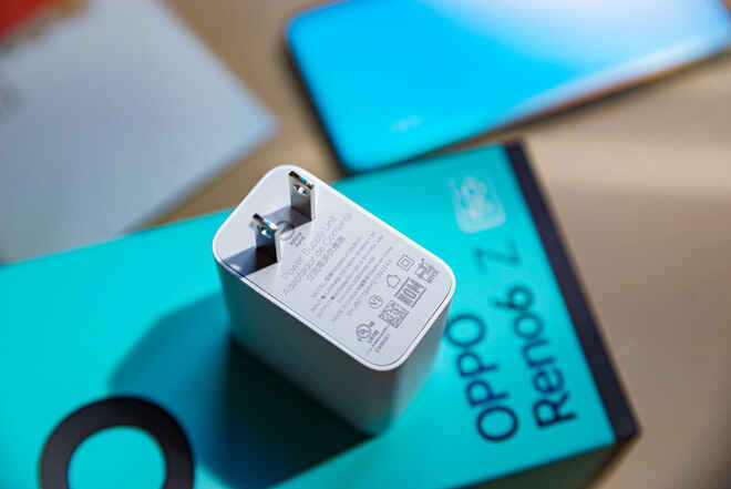 OPPO Reno phiên bản thứ 6: chú tắc kè hoa biến hoá đa dạng bậc nhất thị trường smartphone - Ảnh 5. OPPO Reno phiên bản thứ 6: chú tắc kè hoa biến hoá đa dạng bậc nhất thị trường smartphone - Ảnh 5.