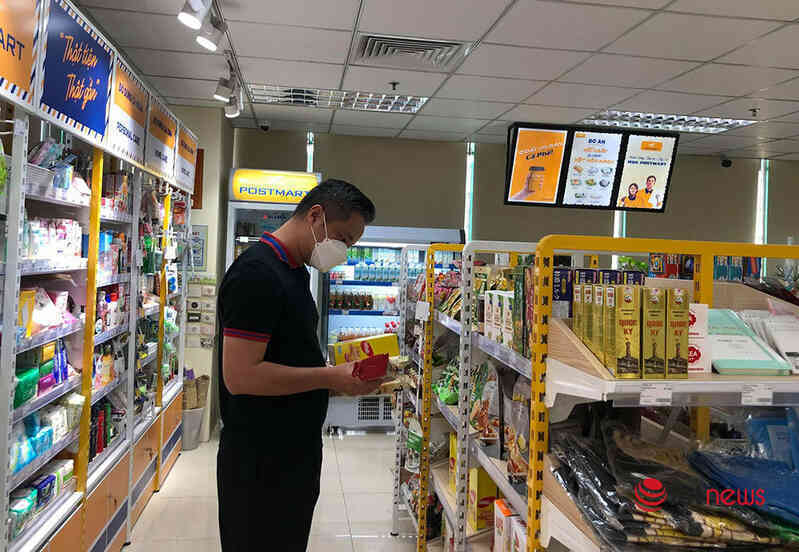 Những người hoạt động xuyên mùa dịch, đảm bảo vận chuyển hàng thiết yếu đến người dân