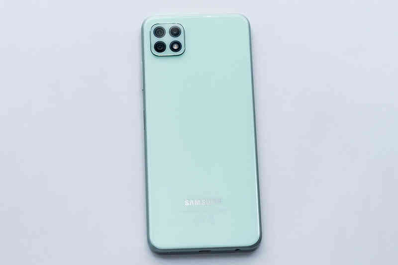 Những smartphone 5G có mức giá dễ mua mùa dịch