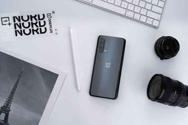 OnePus Nord CE 5G ra mắt tại VN: Màn hình 90Hz, Snapdragon 750G, pin 4500mAh, giá từ 7.99 triệu đồng - Ảnh 2. OnePus Nord CE 5G ra mắt tại VN: Màn hình 90Hz, Snapdragon 750G, pin 4500mAh, giá từ 7.99 triệu đồng - Ảnh 2.