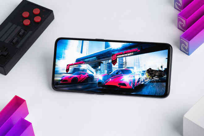 OnePus Nord CE 5G ra mắt tại VN: Màn hình 90Hz, Snapdragon 750G, pin 4500mAh, giá từ 7.99 triệu đồng - Ảnh 3. OnePus Nord CE 5G ra mắt tại VN: Màn hình 90Hz, Snapdragon 750G, pin 4500mAh, giá từ 7.99 triệu đồng - Ảnh 3.