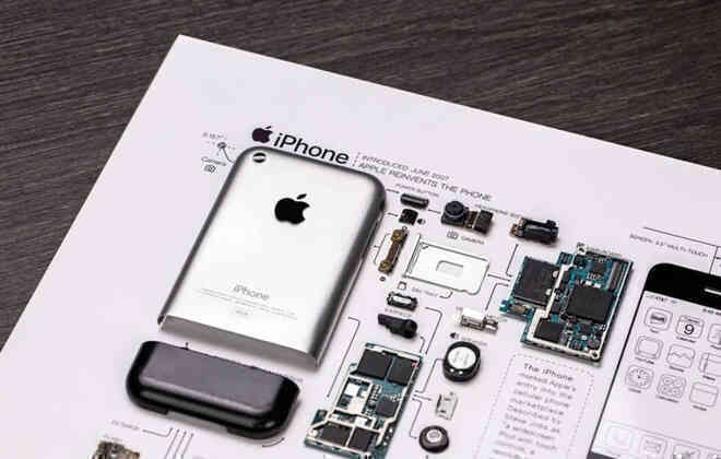 Phiên bản iPhone đầu tiên được đóng khung nghệ thuật, chỉ bán giới hạn 999 chiếc, giá 399 USD - Ảnh 2. Phiên bản iPhone đầu tiên được đóng khung nghệ thuật, chỉ bán giới hạn 999 chiếc, giá 399 USD - Ảnh 2.