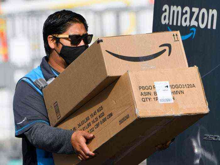 Những con số biết nói về Amazon sau 27 năm dưới bàn tay Jeff Bezos