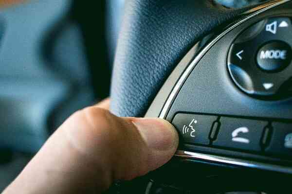 Trợ lý AI tiếng Việt giúp khắc phục lỗi giao thông phổ biến thế giới