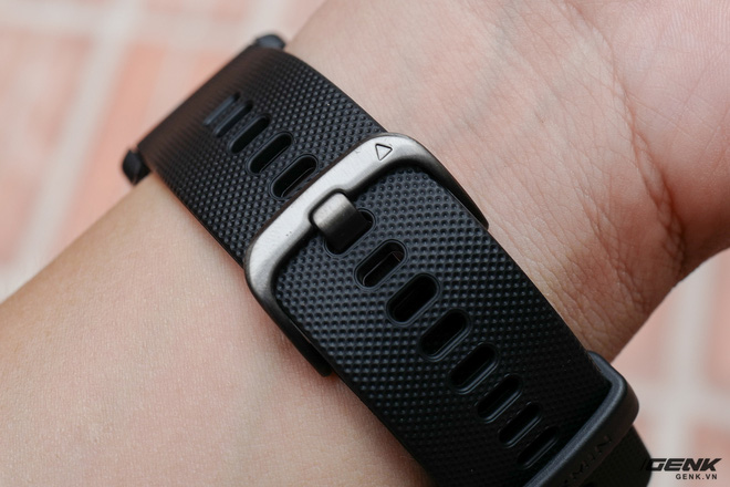 Trải nghiệm nhanh đồng hồ thông minh Garmin Venu 2: Cân bằng giữa yếu tố thể thao và thời trang, có nên mua khi giá ngang ngửa Apple Watch Series 6? - Ảnh 7. Trải nghiệm nhanh đồng hồ thông minh Garmin Venu 2: Cân bằng giữa yếu tố thể thao và thời trang, có nên mua khi giá ngang ngửa Apple Watch Series 6? - Ảnh 7.