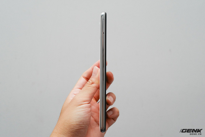 Trên tay Samsung Galaxy M32: Ngoại hình bắt mắt, camera đa dụng, pin 5000mAh, giá 6.290.000 đồng - Ảnh 6. Trên tay Samsung Galaxy M32: Ngoại hình bắt mắt, camera đa dụng, pin 5000mAh, giá 6.290.000 đồng - Ảnh 6.
