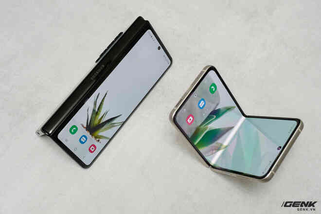 Trên tay Galaxy Z Fold3/Z Flip3 vừa ra mắt: Thiết kế sang trọng tinh tế, camera ẩn dưới màn hình, tích hợp bút S Pen - Ảnh 26. Trên tay Galaxy Z Fold3/Z Flip3 vừa ra mắt: Thiết kế sang trọng tinh tế, camera ẩn dưới màn hình, tích hợp bút S Pen - Ảnh 26.