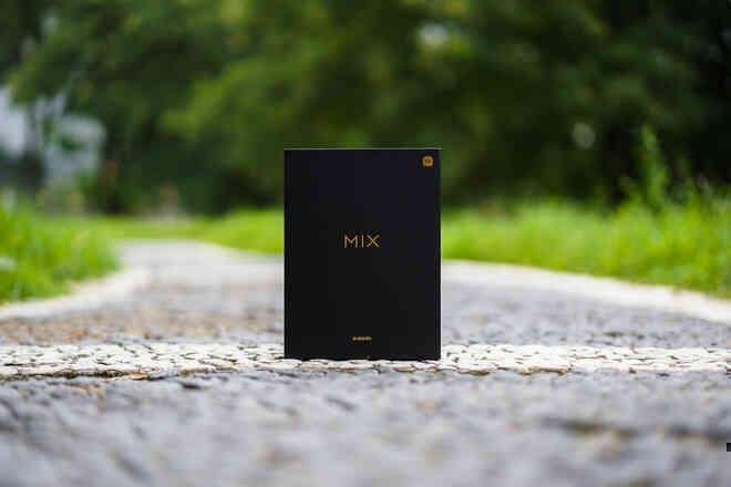 Trên tay Xiaomi Mi MIX 4: Mặt lưng gốm, camera ẩn dưới màn hình, chip Snapdragon 888+, giá chỉ từ 17.5 triệu đồng