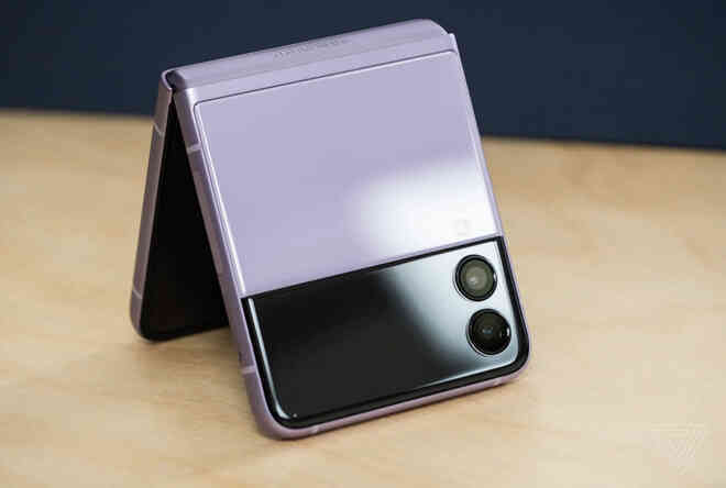 Z Fold3 đã khiến Galaxy Note vĩnh viễn ra đi, liệu tương lai Z Flip có thay thế luôn Galaxy S? - Ảnh 2. Z Fold3 đã khiến Galaxy Note vĩnh viễn ra đi, liệu tương lai Z Flip có thay thế luôn Galaxy S? - Ảnh 2.