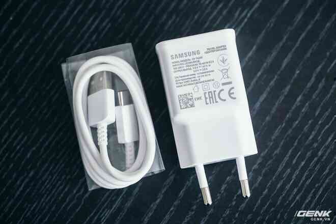 Những yếu tố giúp Galaxy M32 ghi điểm: Màn hình đẹp nhất phân khúc, pin khủng 6000mAh... - Ảnh 12. Những yếu tố giúp Galaxy M32 ghi điểm: Màn hình đẹp nhất phân khúc, pin khủng 6000mAh... - Ảnh 12.
