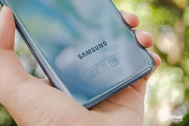 Những yếu tố giúp Galaxy M32 ghi điểm: Màn hình đẹp nhất phân khúc, pin khủng 6000mAh... - Ảnh 4. Những yếu tố giúp Galaxy M32 ghi điểm: Màn hình đẹp nhất phân khúc, pin khủng 6000mAh... - Ảnh 4.