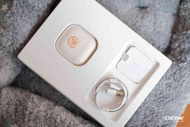 Đánh giá Libratone Track Air+ 2: Một chiếc tai nghe không dây với trải nghiệm tối giản là như thế nào? - Ảnh 4. Đánh giá Libratone Track Air+ 2: Một chiếc tai nghe không dây với trải nghiệm tối giản là như thế nào? - Ảnh 4.