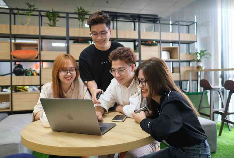 Các Fintech bắt tay hợp tác trong đại dịch