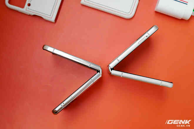Mở hộp Galaxy Z Flip3 Thom Browne Edition: Bộ sưu tập chanh sả dành cho người sành điệu, giá chỉ sương sương 57 triệu - Ảnh 7. Mở hộp Galaxy Z Flip3 Thom Browne Edition: Bộ sưu tập chanh sả dành cho người sành điệu, giá chỉ sương sương 57 triệu - Ảnh 7.