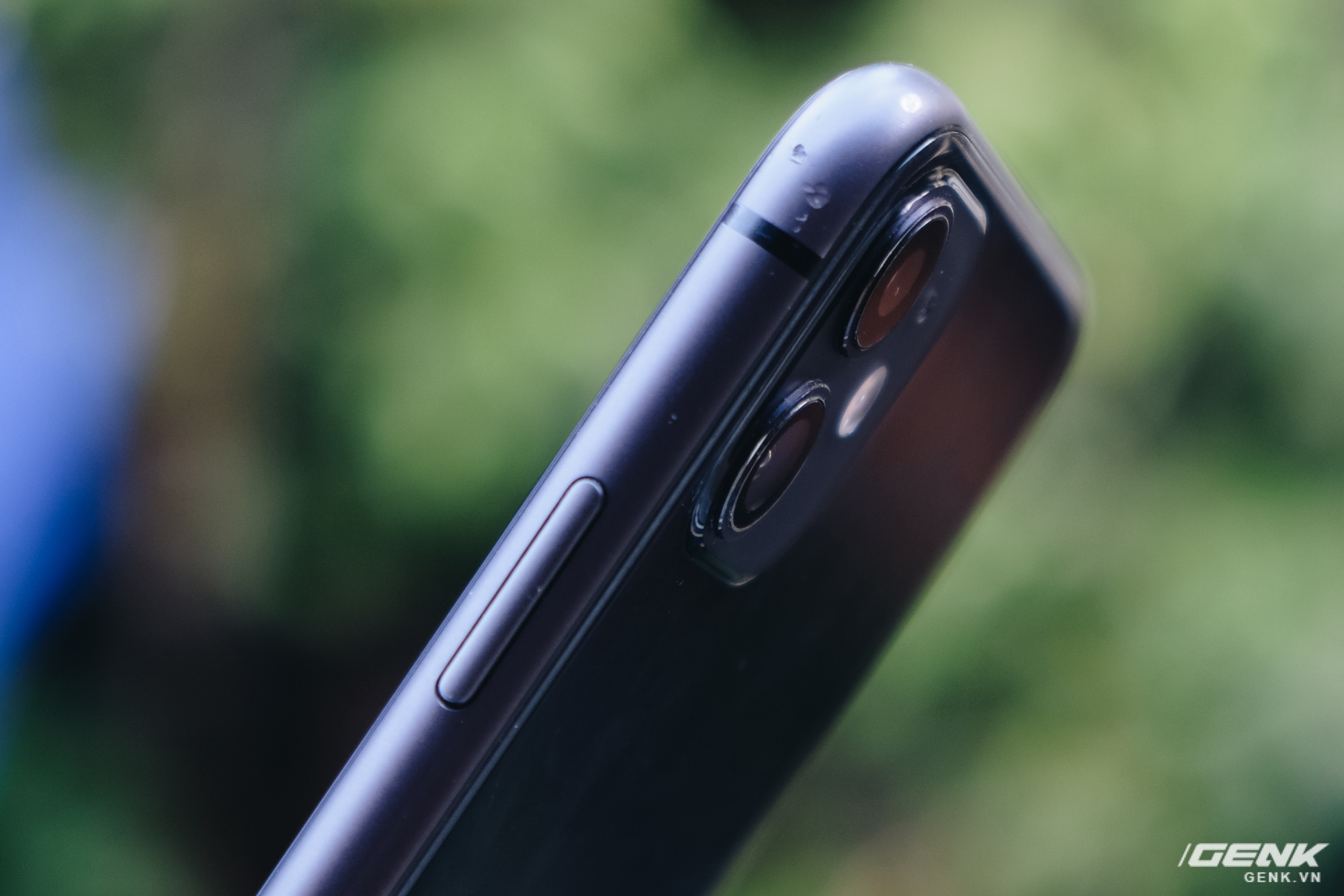Mua iPhone 11 giá rẻ, tôi đã nhận phải quả đắng như thế nào? - Ảnh 3. Mua iPhone 11 giá rẻ, tôi đã nhận phải quả đắng như thế nào? - Ảnh 3.