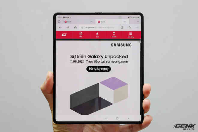 Samsung cover lại quảng cáo huyền thoại của mình 18 năm trước, nhưng lần này là quảng cáo cho Galaxy Z Fold3 - Ảnh 4.