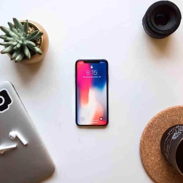 Là kẻ thù không đội trời chung, tại sao mỗi năm Apple lại “tặng” HÀNG TỶ USD cho Samsung? - Ảnh 2. Là kẻ thù không đội trời chung, tại sao mỗi năm Apple lại “tặng” HÀNG TỶ USD cho Samsung? - Ảnh 2.