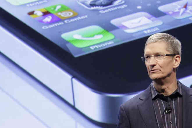 Tròn 10 năm ngày Tim Cook lên nắm quyền lãnh đạo Apple - Ảnh 2. Tròn 10 năm ngày Tim Cook lên nắm quyền lãnh đạo Apple - Ảnh 2.