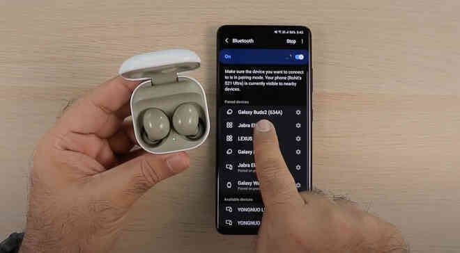 Xuất hiện video mở hộp chi tiết Galaxy Buds2 ngay trước ngày ra mắt - Ảnh 6. Xuất hiện video mở hộp chi tiết Galaxy Buds2 ngay trước ngày ra mắt - Ảnh 6.