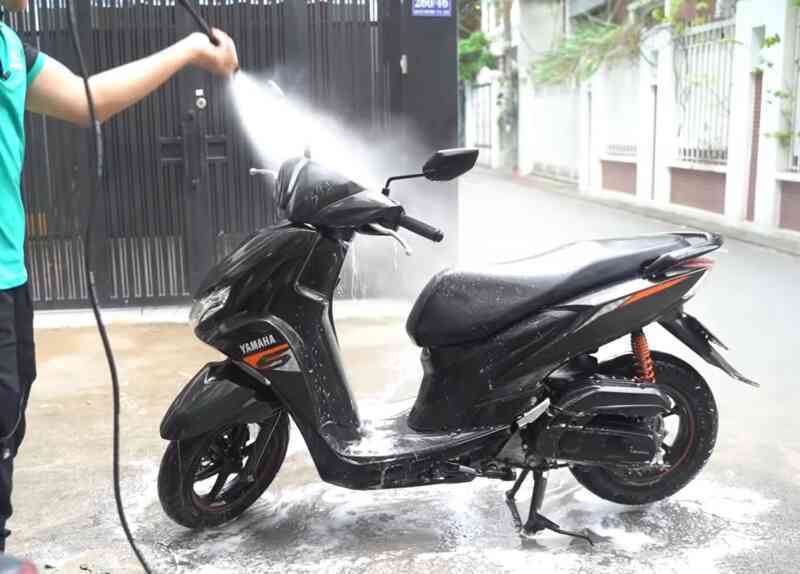 Cần làm gì để tránh hỏng hóc cho xe máy nếu không dùng trong đợt giãn cách này?