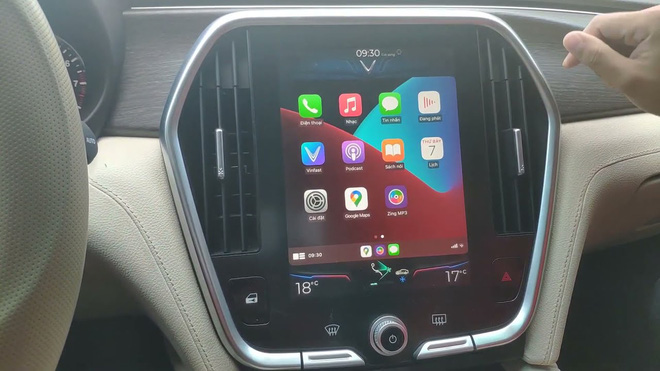 3 năm sau khi ra mắt, VinFast cuối cùng đã cập nhật Apple CarPlay cho dòng xe hạng sang Lux A & Lux SA - Ảnh 2. 3 năm sau khi ra mắt, VinFast cuối cùng đã cập nhật Apple CarPlay cho dòng xe hạng sang Lux A & Lux SA - Ảnh 2.
