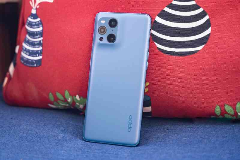 Loạt smartphone cao cấp đang giảm giá cả chục triệu đồng tại Việt Nam - 3 Loạt smartphone cao cấp đang giảm giá cả chục triệu đồng tại Việt Nam - 3