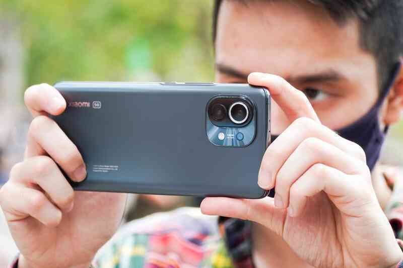Loạt smartphone cao cấp đang giảm giá cả chục triệu đồng tại Việt Nam - 5 Loạt smartphone cao cấp đang giảm giá cả chục triệu đồng tại Việt Nam - 5