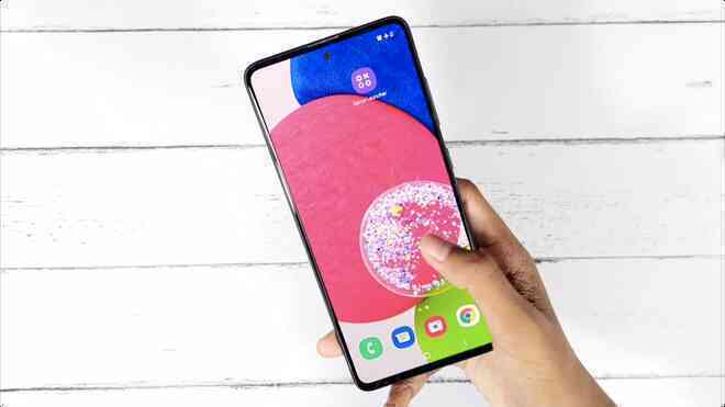 Xuất hiện video mở hộp Galaxy A52s: Phiên bản nâng cấp cấu hình của Galaxy A52 5G, thiết kế không đổi - Ảnh 6. Xuất hiện video mở hộp Galaxy A52s: Phiên bản nâng cấp cấu hình của Galaxy A52 5G, thiết kế không đổi - Ảnh 6.