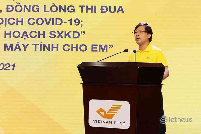 Vietnam Post góp 10.000 thiết bị thông minh vào chương trình “Sóng và máy tính cho em”