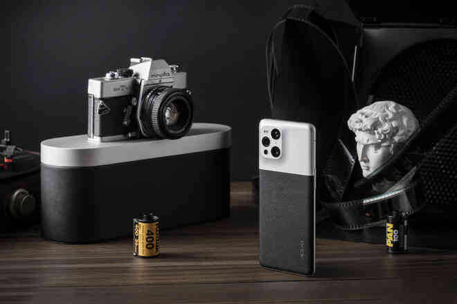 OPPO ra mắt Find X3 Pro phiên bản Nhiếp ảnh gia với thiết kế giống máy film cổ - Ảnh 2.