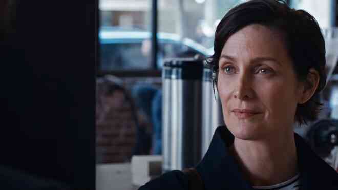 Soi trailer The Matrix: Resurrections: Neo trở lại và lợi hại hơn xưa, Trinity cũng hồi sinh nhưng thực chất là 1 agent? - Ảnh 6. Soi trailer The Matrix: Resurrections: Neo trở lại và lợi hại hơn xưa, Trinity cũng hồi sinh nhưng thực chất là 1 agent? - Ảnh 6.