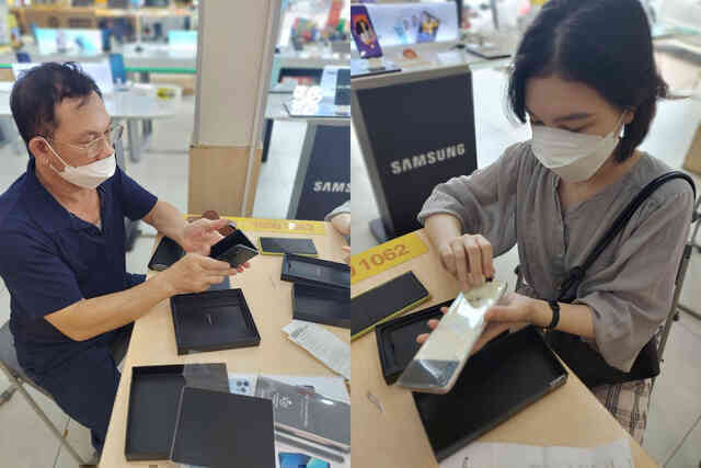 Đúng hẹn, người dùng đặt mua trước đã được trên tay Galaxy Z trước giờ G nhờ nỗ lực phi thường của Samsung - Ảnh 6. Đúng hẹn, người dùng đặt mua trước đã được trên tay Galaxy Z trước giờ G nhờ nỗ lực phi thường của Samsung - Ảnh 6.