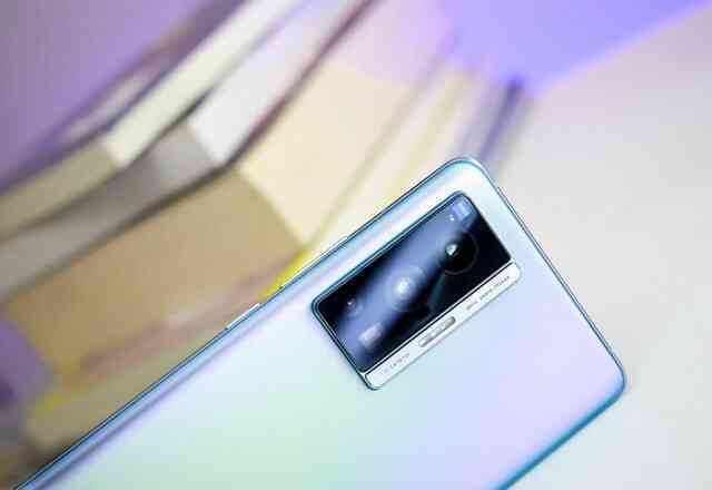 vivo khuấy động thị trường smartphone với flagship X70 Pro - Ảnh 3. vivo khuấy động thị trường smartphone với flagship X70 Pro - Ảnh 3.