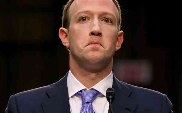 Cổ đông phẫn nộ khi biết Facebook chi 5 tỷ USD lobby để Mark Zuckerberg không bị kiện sau vụ lộ dữ liệu 87 triệu người dùng - Ảnh 1. Cổ đông phẫn nộ khi biết Facebook chi 5 tỷ USD lobby để Mark Zuckerberg không bị kiện sau vụ lộ dữ liệu 87 triệu người dùng - Ảnh 1.