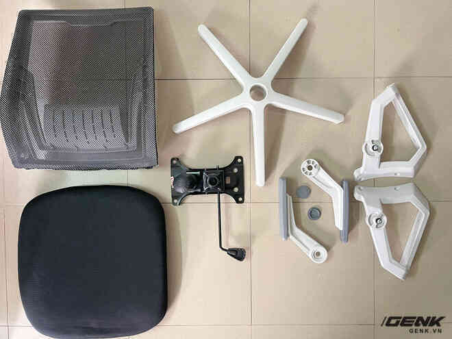 Đặt online ghế văn phòng hết 1,39 triệu đồng: Đẹp mã nhưng ngồi chưa đã - Ảnh 3. Đặt online ghế văn phòng hết 1,39 triệu đồng: Đẹp mã nhưng ngồi chưa đã - Ảnh 3.