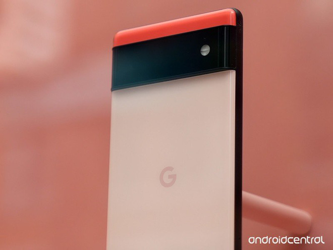 Nếu Pixel 6 không thể tạo dấu ấn trước iPhone 13 tẻ nhạt, thì Google sẽ mãi là người chơi nhỏ bé trong đấu trường smartphone - Ảnh 6.