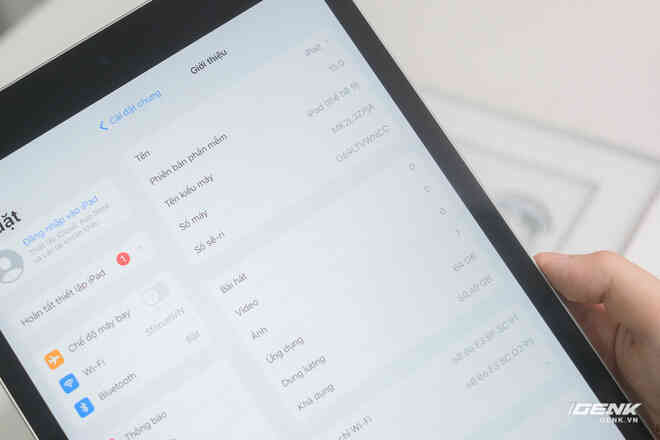Trên tay iPad 9 tại VN: Thiết kế lỗi thời nhưng vẫn sẽ bán rất chạy! - Ảnh 7.
