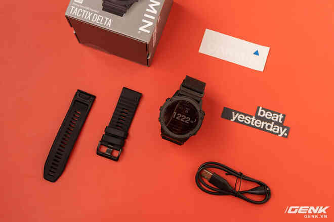 Mở hộp Garmin tactix Delta Solar: Đồng hồ thông minh phong cách quân đội, có chế độ giấu vị trí người dùng, xóa dữ liệu khi thiết bị rơi vào tay đối phương - Ảnh 2.