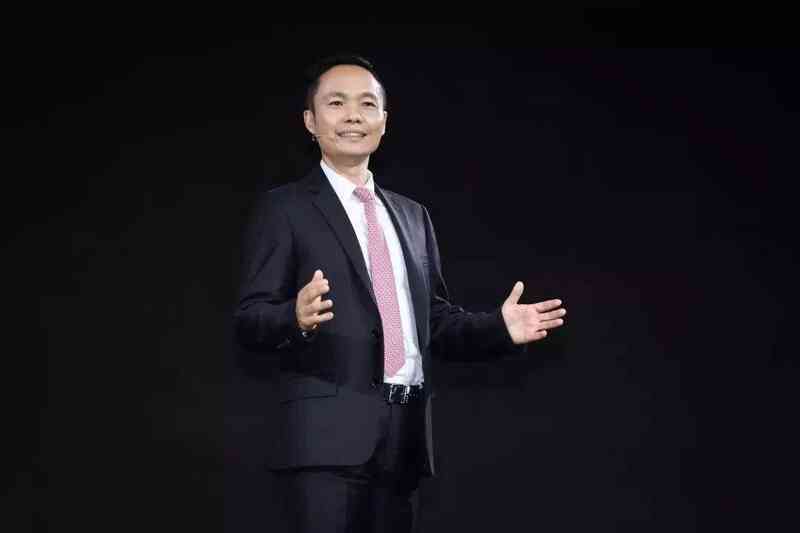 Từ đứa trẻ miền núi trở thành CEO của thương hiệu smartphone bán chạy nhất Trung Quốc: Danh sư xuất cao đồ, biết tự nhận thức về bản thân là bí quyết để thành công - Ảnh 3. Từ đứa trẻ miền núi trở thành CEO của thương hiệu smartphone bán chạy nhất Trung Quốc: Danh sư xuất cao đồ, biết tự nhận thức về bản thân là bí quyết để thành công - Ảnh 3.